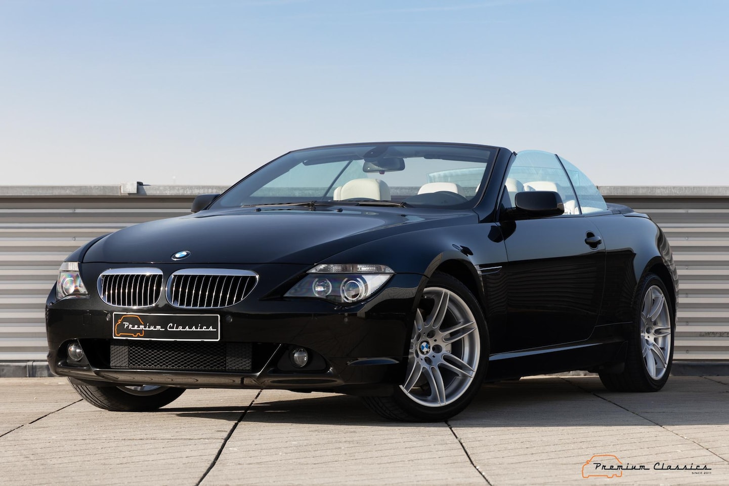 BMW 6-serie Cabrio - 650i High Executive | 98.000KM | HUD | Sport Seats | HiFi Professional - AutoWereld.nl