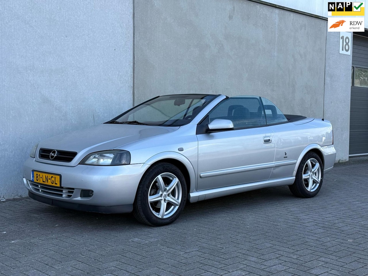 Opel Astra Cabriolet - 1.6-16V Bertone, Leer, Airco - AutoWereld.nl