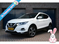 Nissan Qashqai - 1.3 DIG-T N-Connecta | Trekhaak | Panoramadak | 360Camera | Keyless | Navigatie