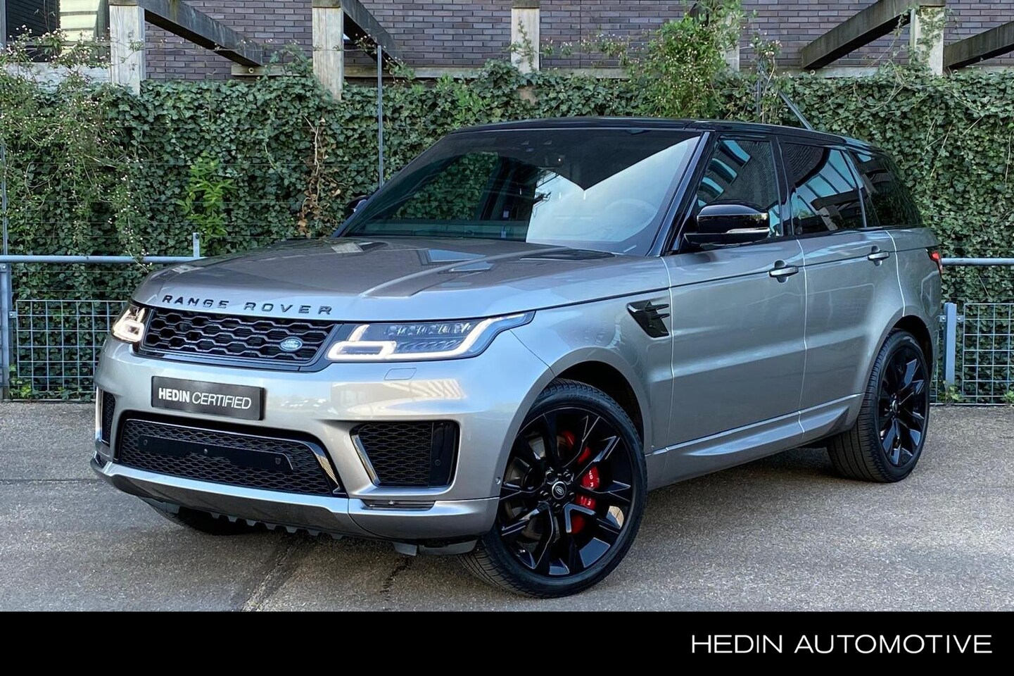 Land Rover Range Rover Sport - 3.0 P400 MHEV HST V6 | Meridian Audio | Panoramadak | Trekhaak | HUD - AutoWereld.nl