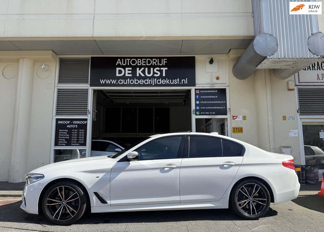 BMW 5-serie - 530i AUT 2020 M-Pakket Opendak Leder ACC Navi/Cam - AutoWereld.nl
