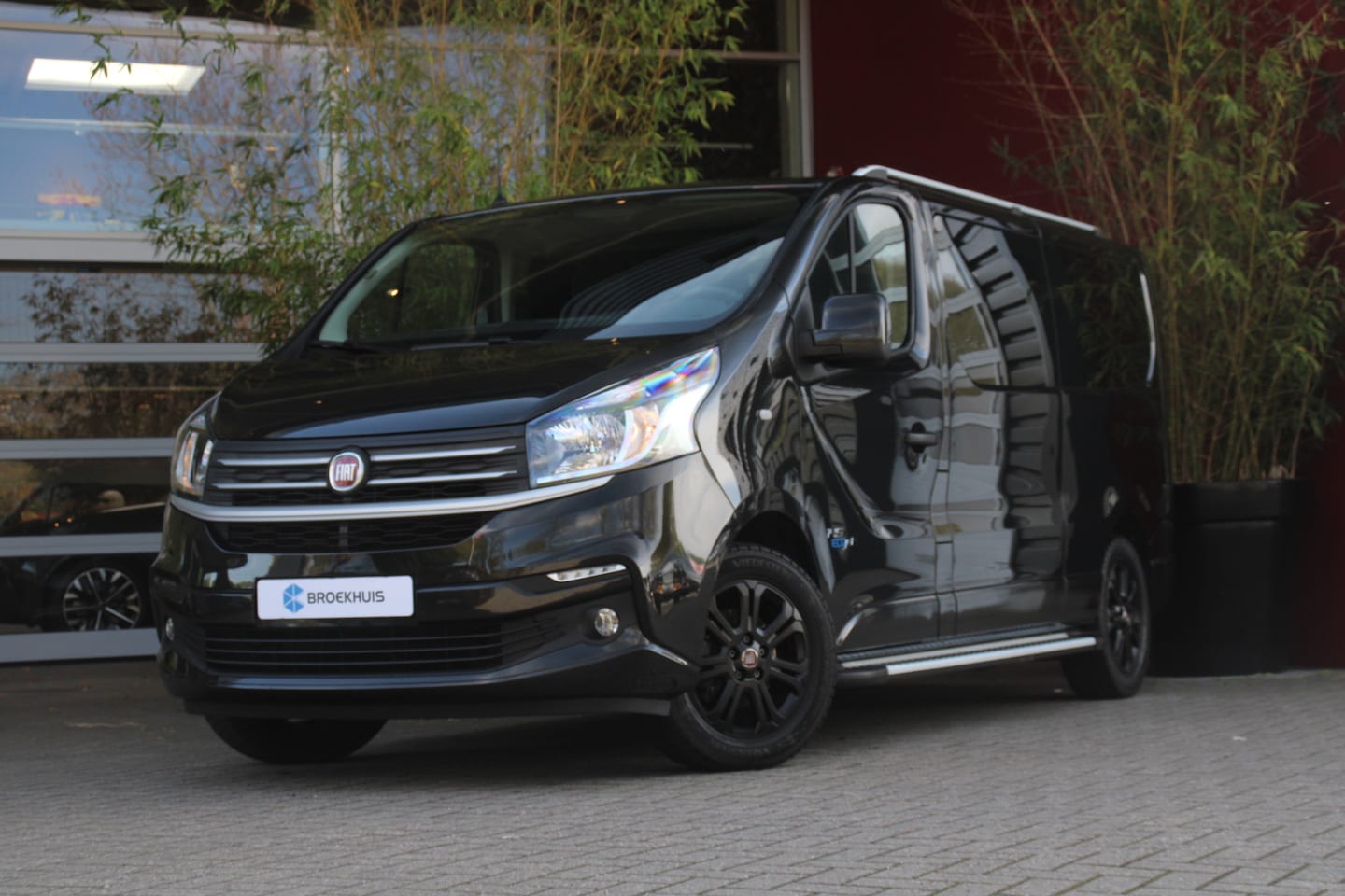 Fiat Talento - 2.0 MultiJet L2H1 Business Pro DC | Leer | Stoelverwarming | Camera | Navigatie | Stoelver - AutoWereld.nl