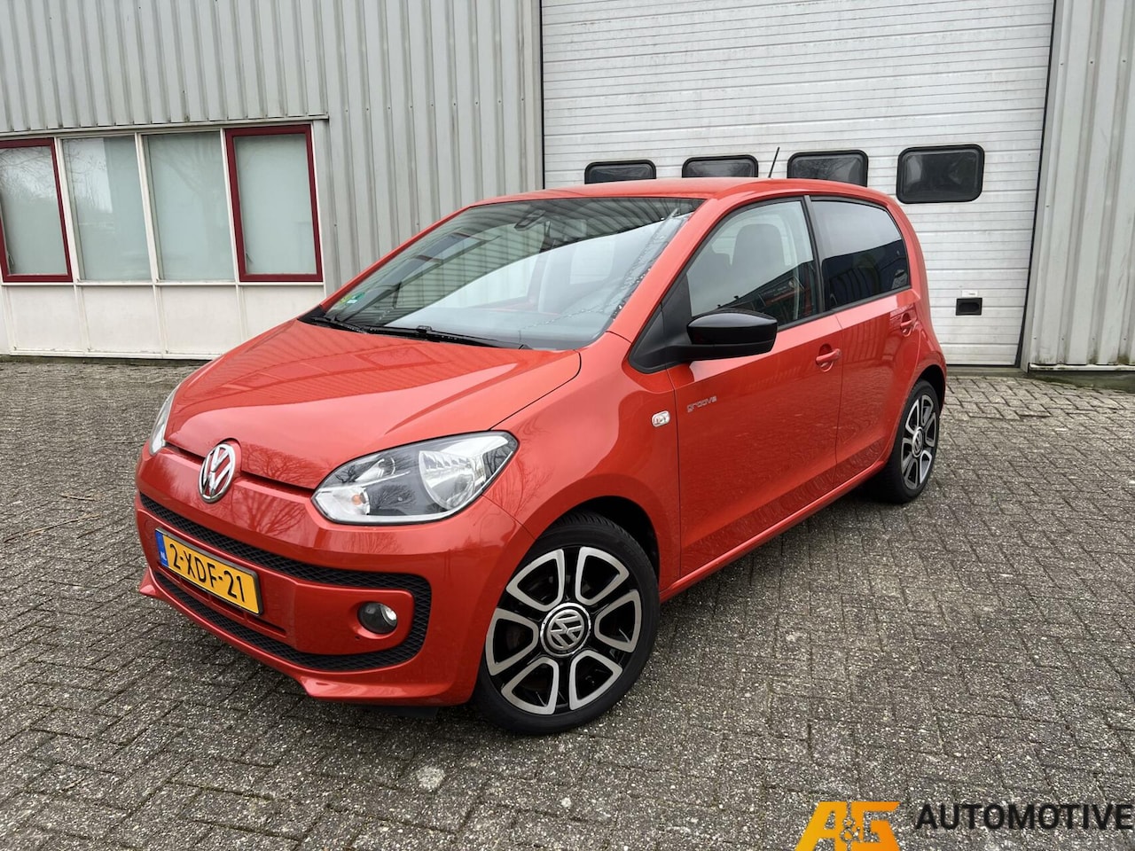 Volkswagen Up! - 1.0 groove up! | Airco | Cruise Control | PDC | - AutoWereld.nl