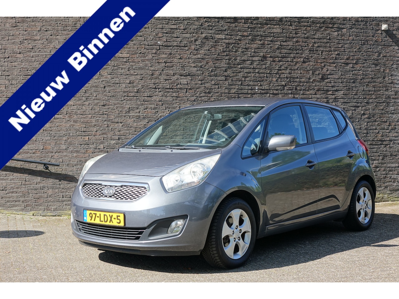 Kia Venga - 1.4 CVVT X-ecutive 1.4 CVVT X-ecutive, airco, trekhaak, prachtige auto! - AutoWereld.nl