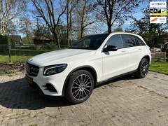 Mercedes-Benz GLC-klasse - 250 4MATIC | AMG | Pano | Trekhaak | 20 inch | Night Pakket | Camera