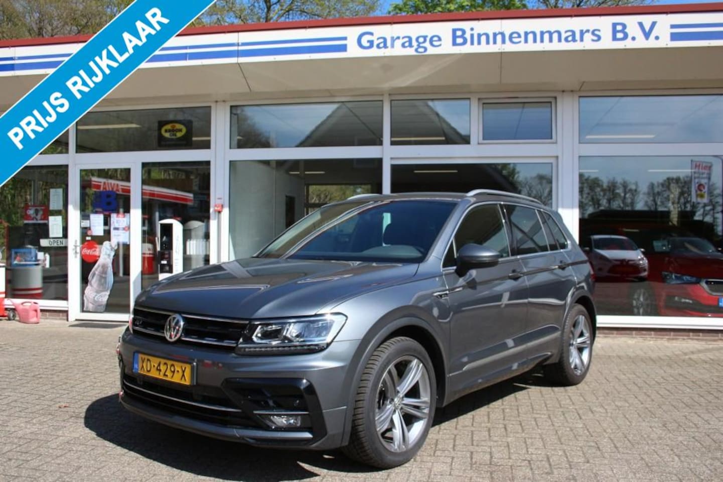 Volkswagen Tiguan - 1.5 TSI Highline Bussiness R - AutoWereld.nl