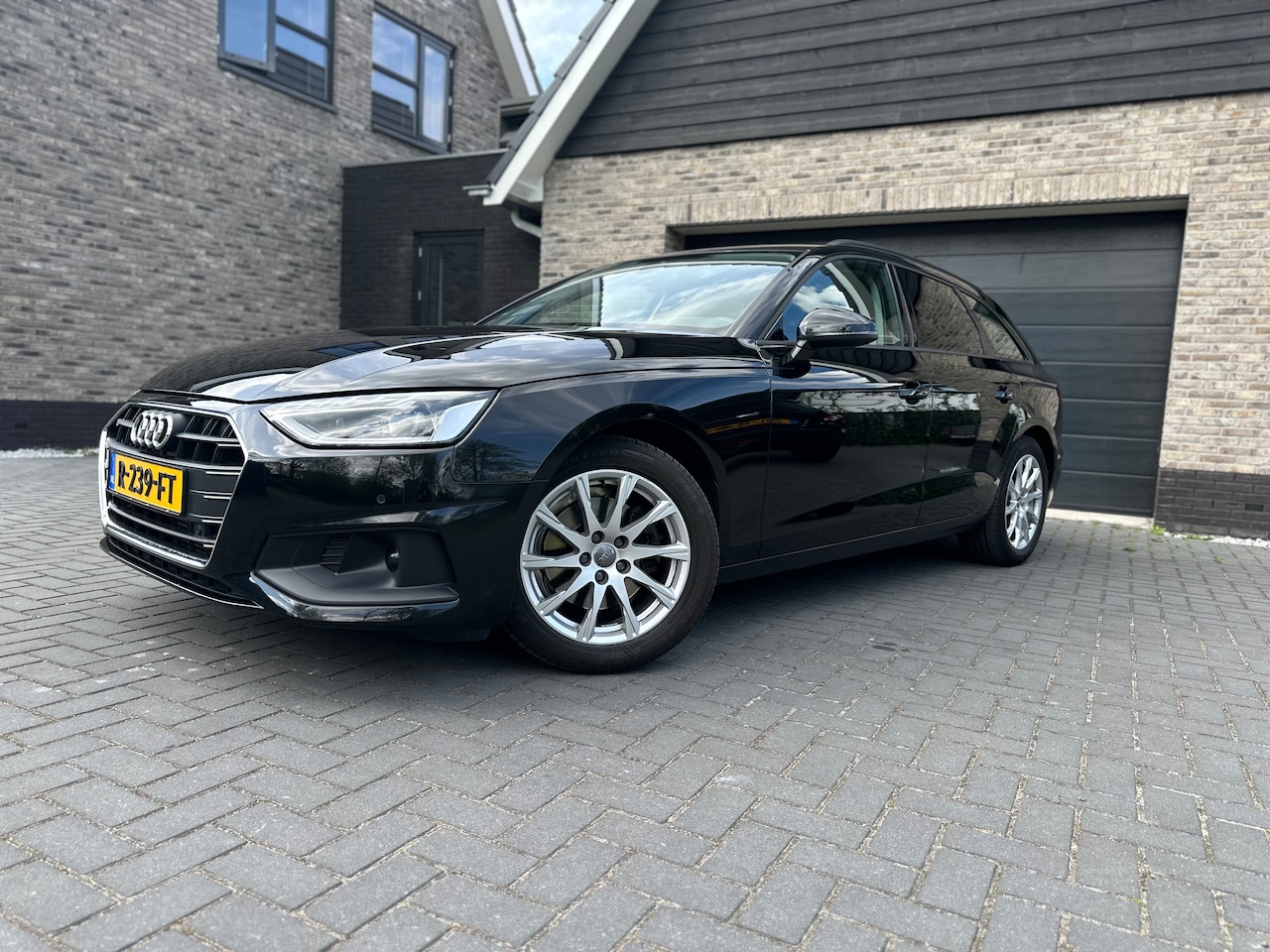 Audi A4 Avant - 35 TFSI Business Edition - AutoWereld.nl