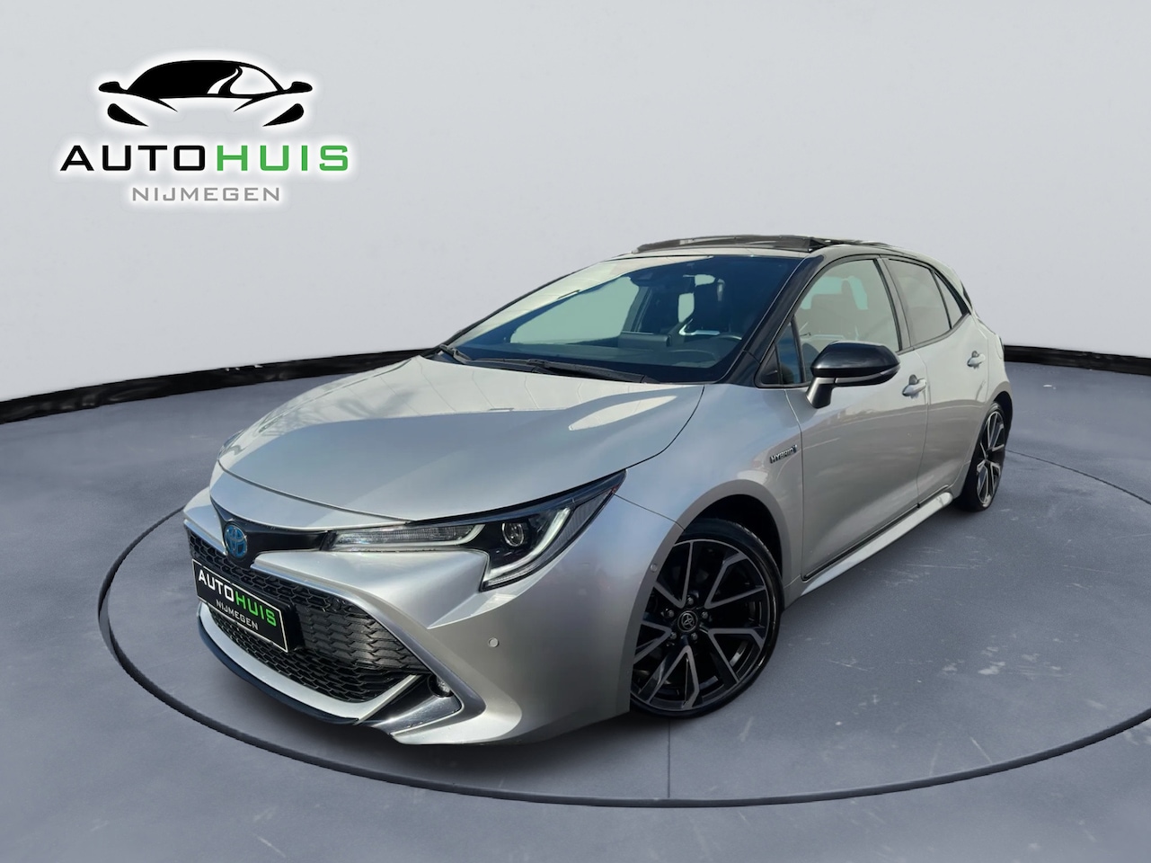 Toyota Corolla - 2,0 First edition GR Sport Leder Panoramadak Stoelverwarming vol opties - AutoWereld.nl