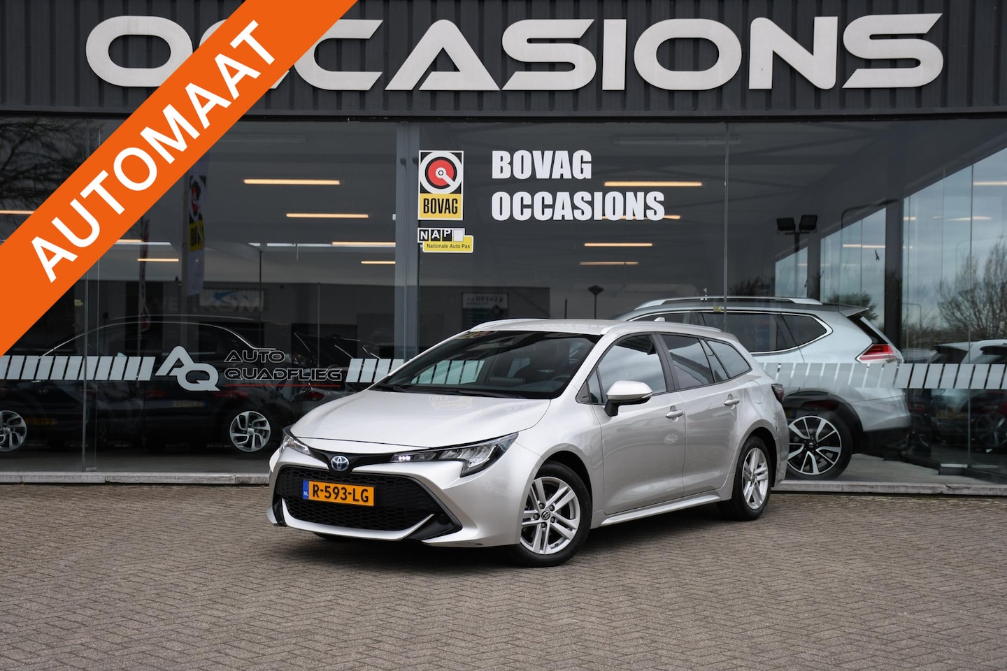 Toyota Corolla Touring Sports - 1.8 Hybrid Active 1 EIGENAAR/ APPLE CARPLAY/ DAB - AutoWereld.nl