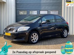 Toyota Auris - 1.4-16V Terra AIRCO / EL.RAMEN / APK / NAP