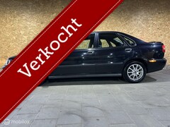 Volvo S40 - 2.0 Europa Sports - dealer onderh. - 1e eigenaar