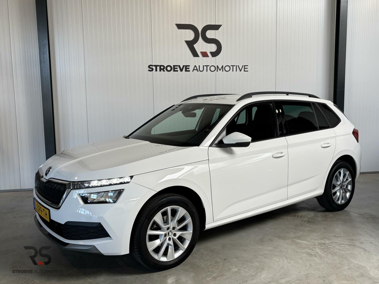 Skoda Kamiq - 1.0 TSI 110 pk DSG Sport Business | CarPlay | Cruise | PDC | Clima | DAB+ | Trekh. | 1e Ei - AutoWereld.nl