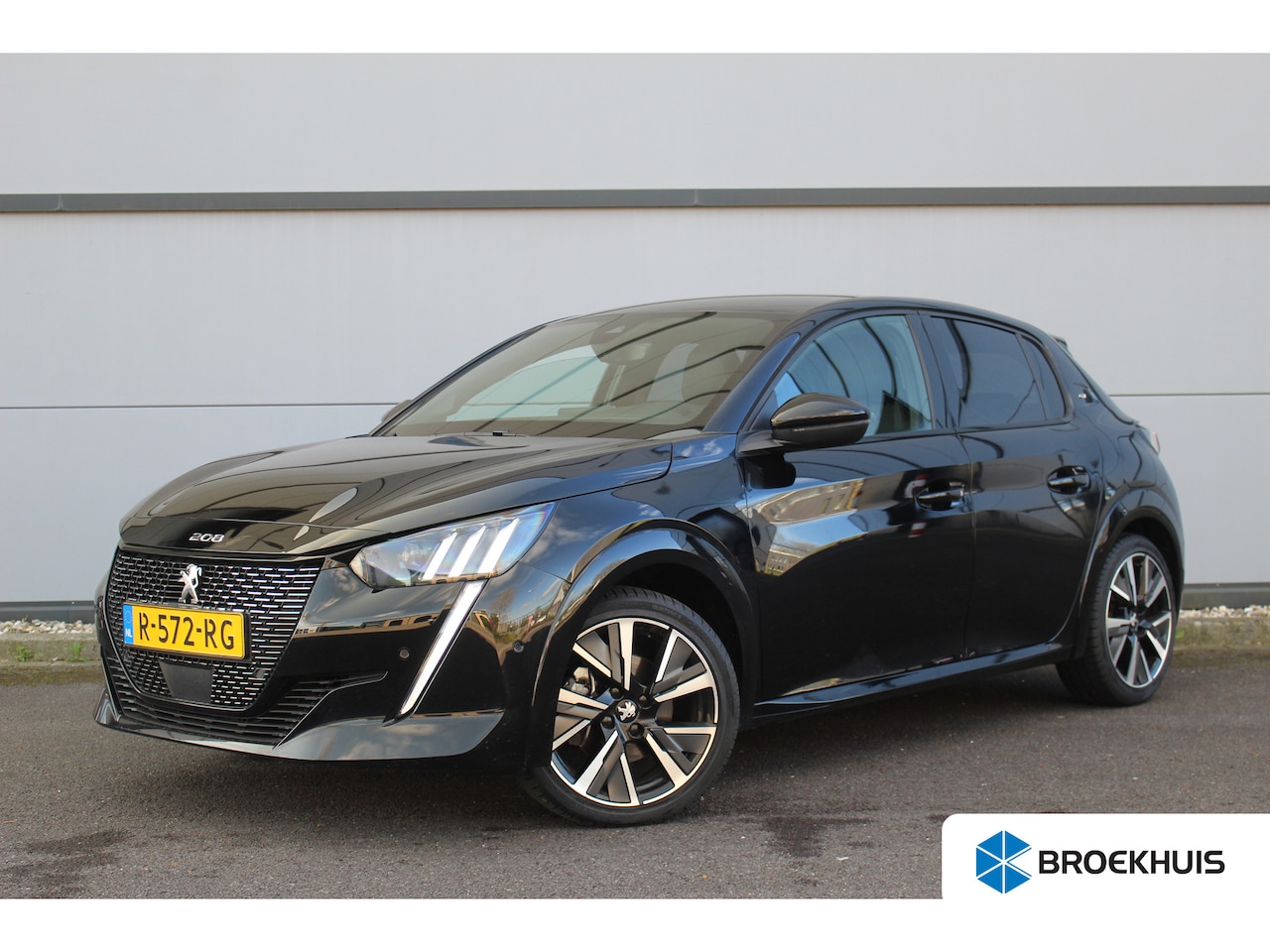 Peugeot 208 - 1.2 GT | LED | 17" LMV | Camera | Navi | Climate & Cruise C. | - AutoWereld.nl