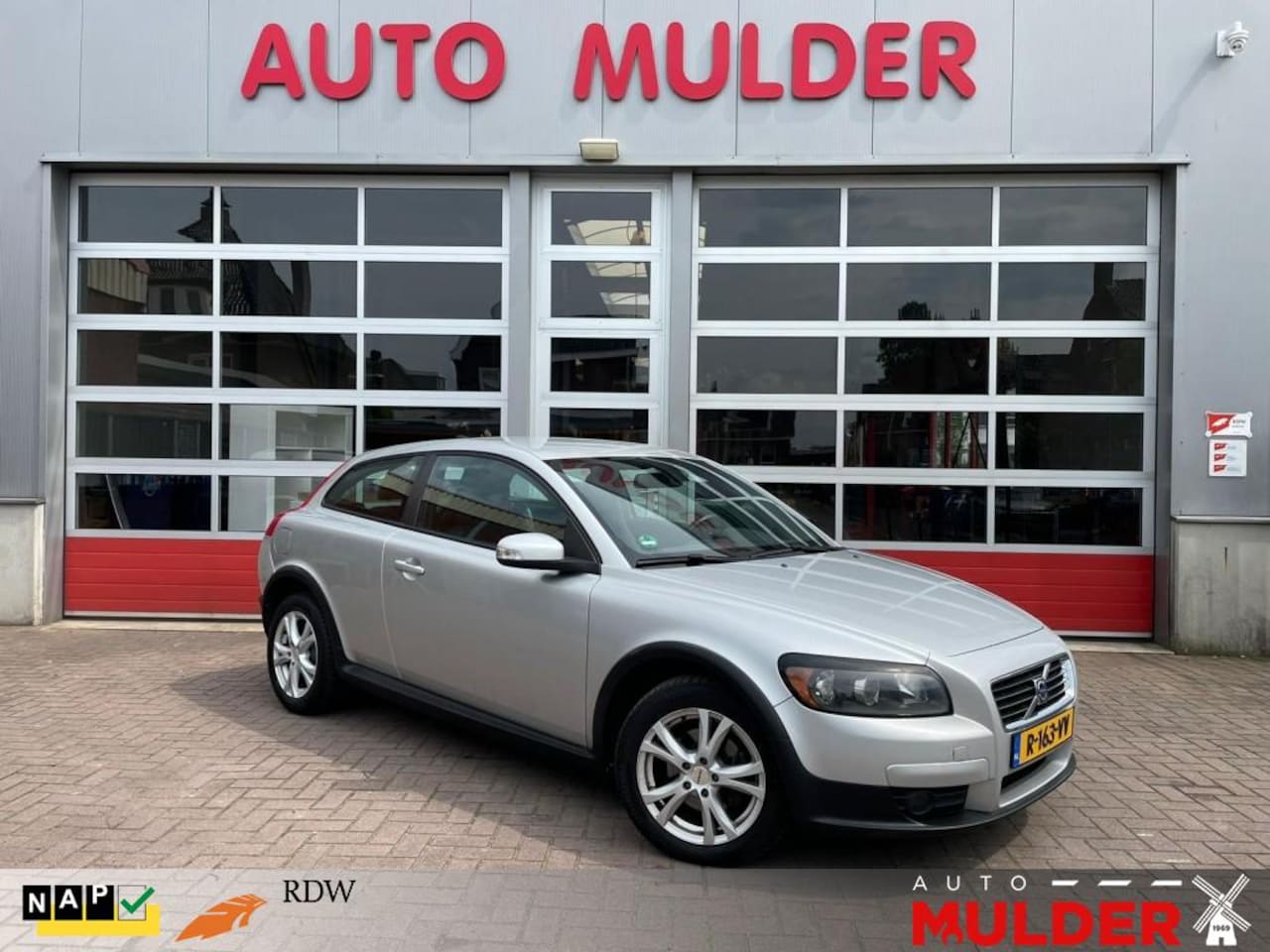 Volvo C30 - 1.8 SUMMUM / CRUISE CONTROL / AIRCO / HANDELSPRIJS-EXPORT LEES - AutoWereld.nl