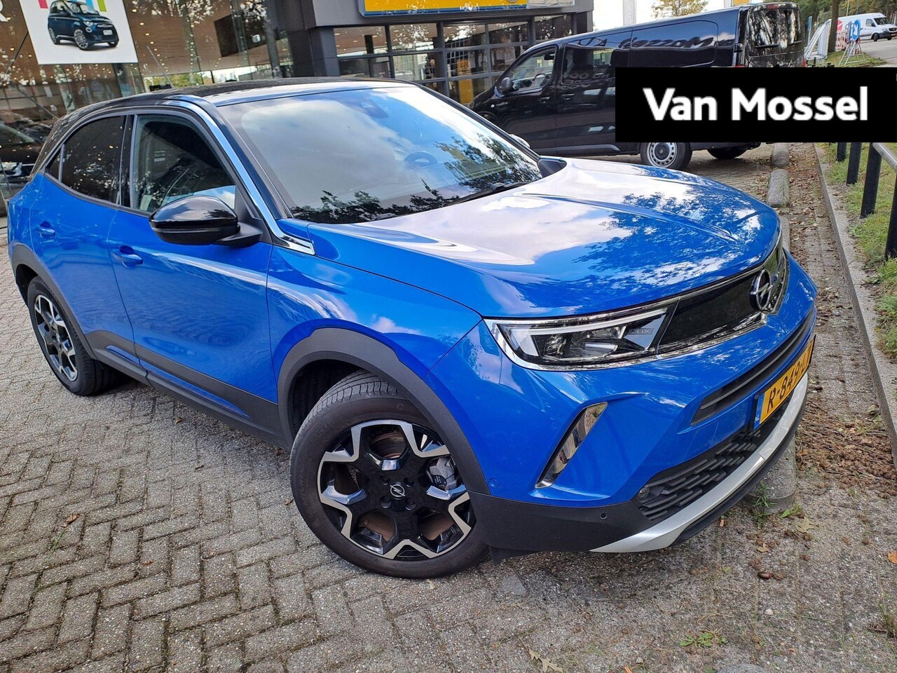 Opel Mokka-e - Ultimate 50-kWh 11kw bl. | LEDER | NAVI | LMV | CARPLAY | 3 FASE | - AutoWereld.nl