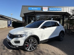 Volkswagen T-Roc - 1.5 TSI Sport Trekhaak Beats Acc Navi
