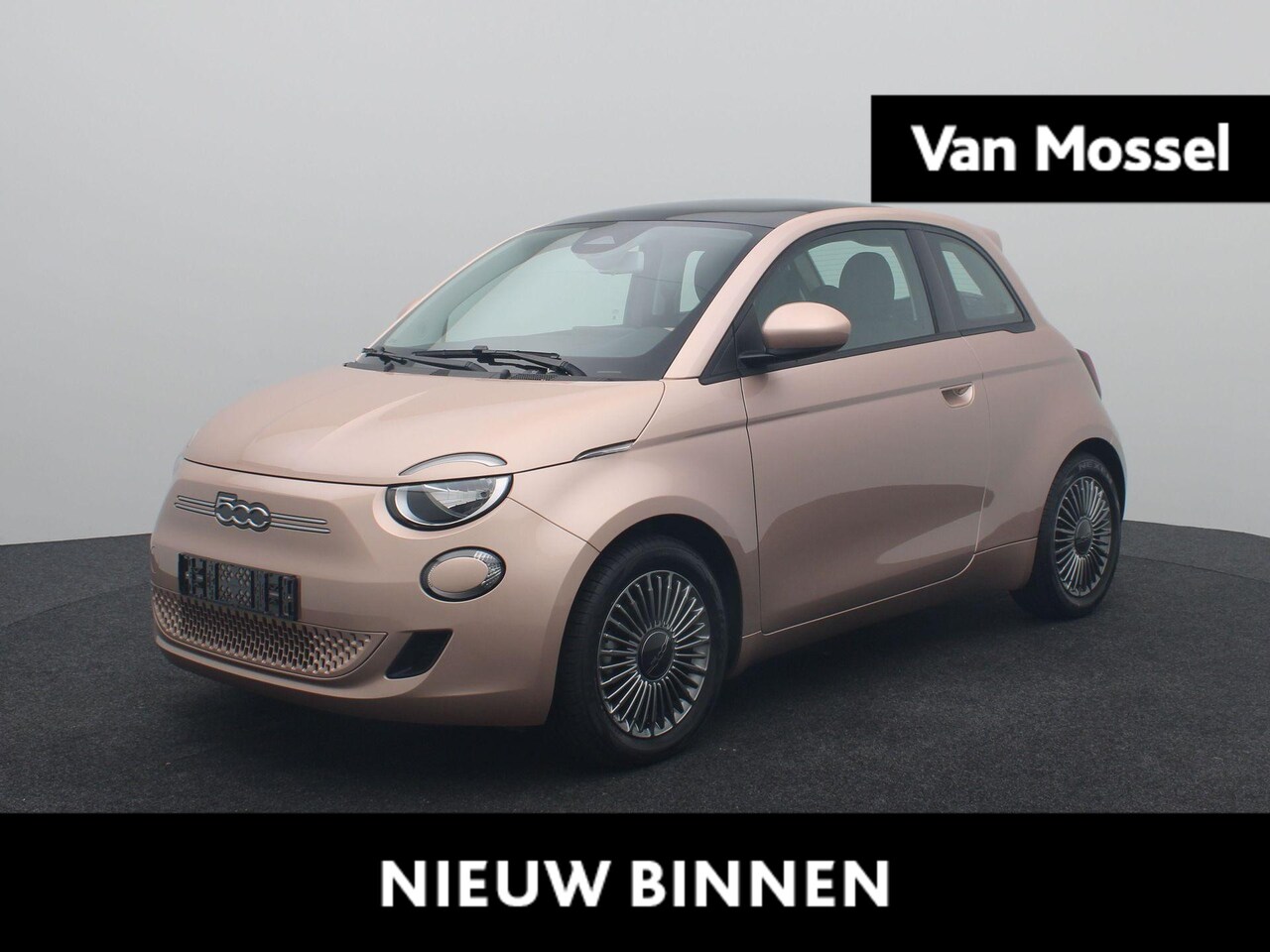 Fiat 500e - Icon 42 kWh | Navigatie | Lichtmetalen velgen | - AutoWereld.nl