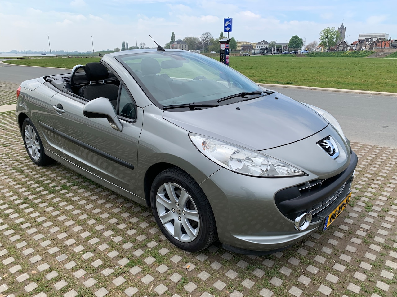 Peugeot 207 CC - 1.6 VTi - AutoWereld.nl