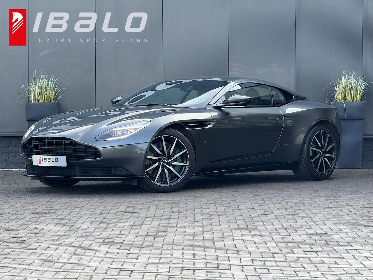 Aston Martin DB11 - 5.2 V12 | NL-auto | Dealer Onderh | PPF | - AutoWereld.nl