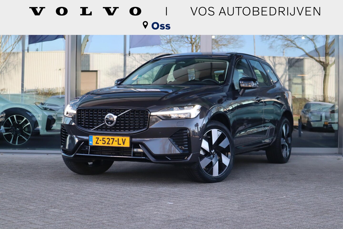 Volvo XC60 - 2.0 T6 Plug-in hybrid AWD Ultimate Dark | Bowers & Wilkins audiosysteem| Luchtvering| Stoe - AutoWereld.nl