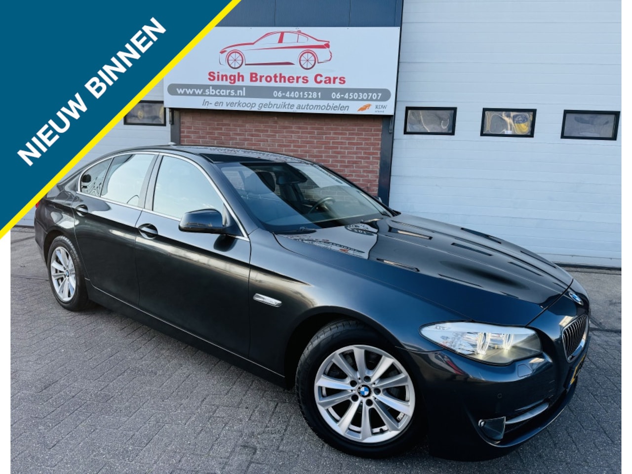 BMW 5-serie - 523i EXE AUT LEER NAVI XENON Y-TIMER INRUIL MOG!!! - AutoWereld.nl