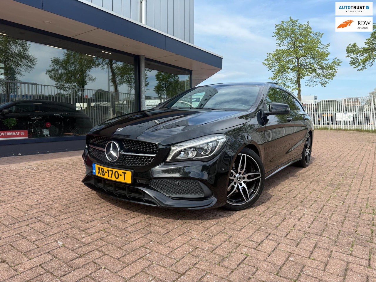 Mercedes-Benz CLA-klasse Shooting Brake - 180 AMG | PANORAMA - AutoWereld.nl