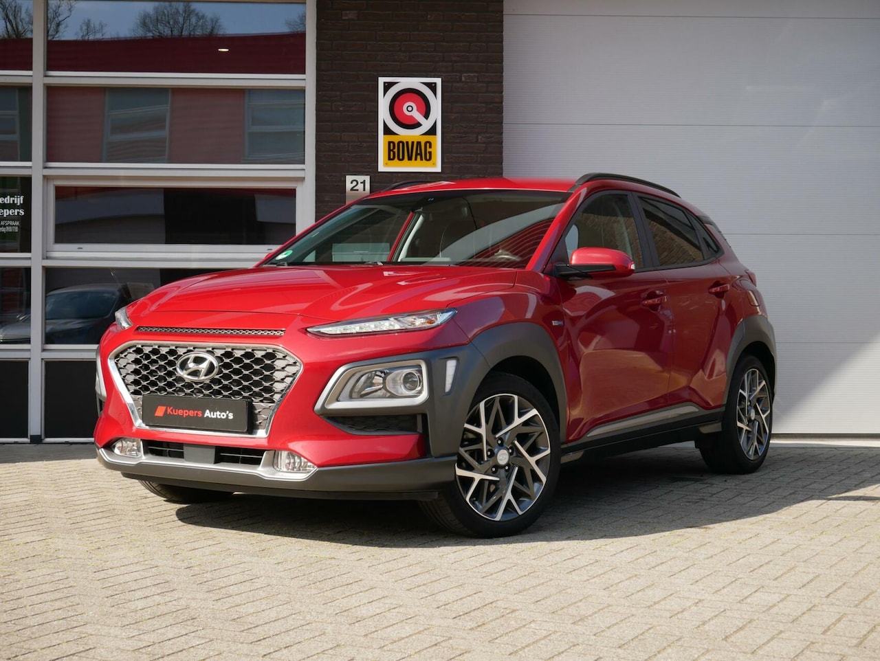 Hyundai Kona - 1.6 GDI HEV Fashion Design Trekhaak| Half Leder| Navi+BT| Dealer onderhouden - AutoWereld.nl