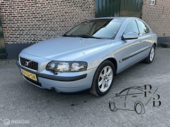 Volvo S60 - 2.4 Edition LEER/AIRCO/STOELVERW/CRUISE INRUILKOOPJE