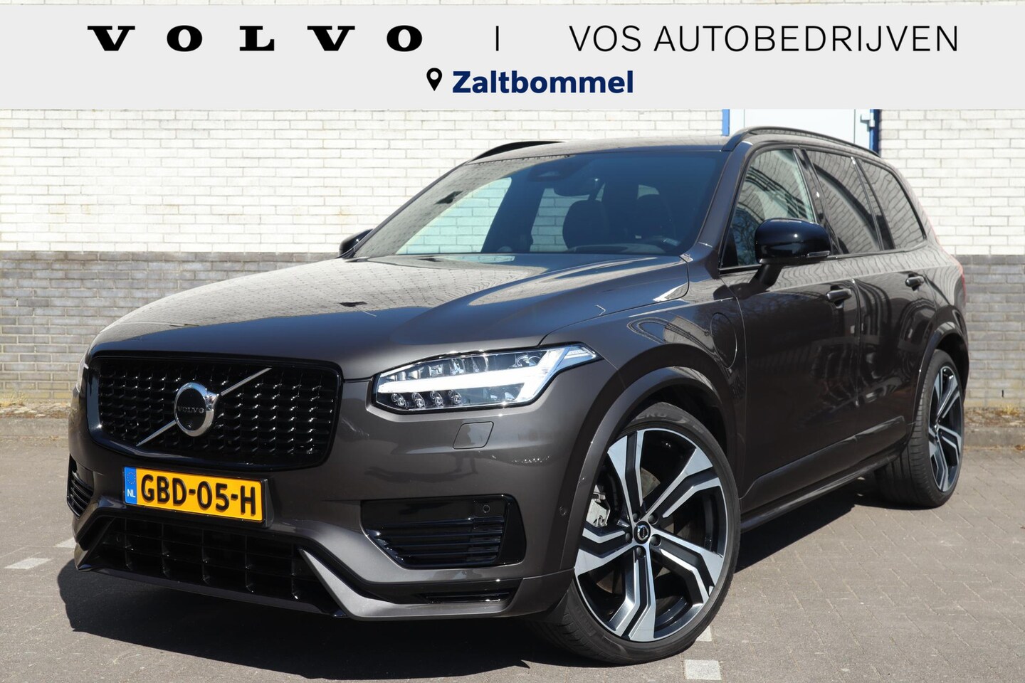 Volvo XC90 - 2.0 T8 Recharge AWD Ultimate Dark | Luchtvering | B&W Audio | 22" - AutoWereld.nl