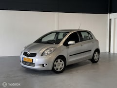 Toyota Yaris - 1.3 VVTi Sol