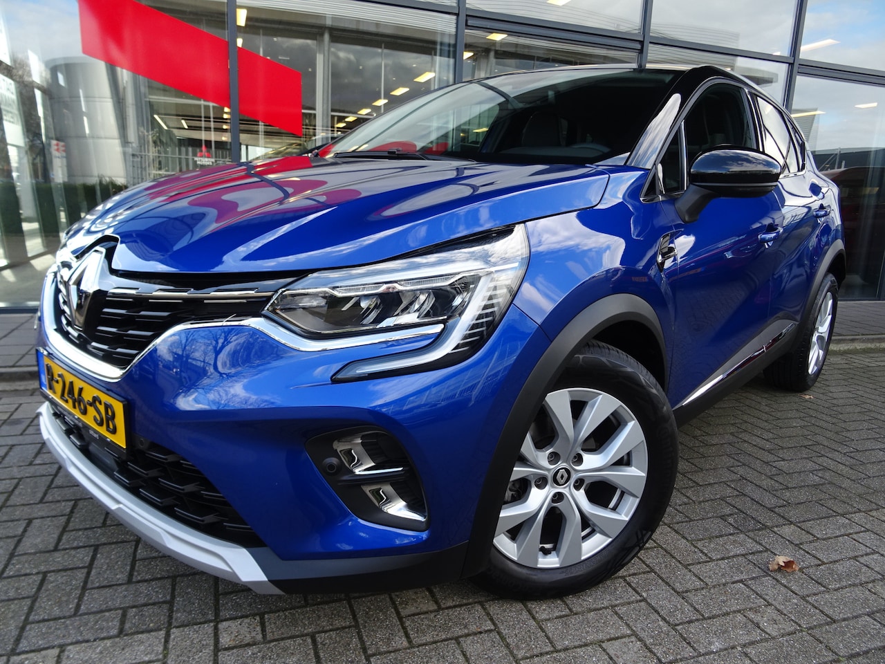 Renault Captur - 1.3 TCe 140 Intens MILD HYBRID - AutoWereld.nl