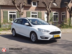 Ford Focus Wagon - 1.0 Lease Edition | Nieuwe koppeling | Apple Carplay | Cruise Control | Parkeersensoren |