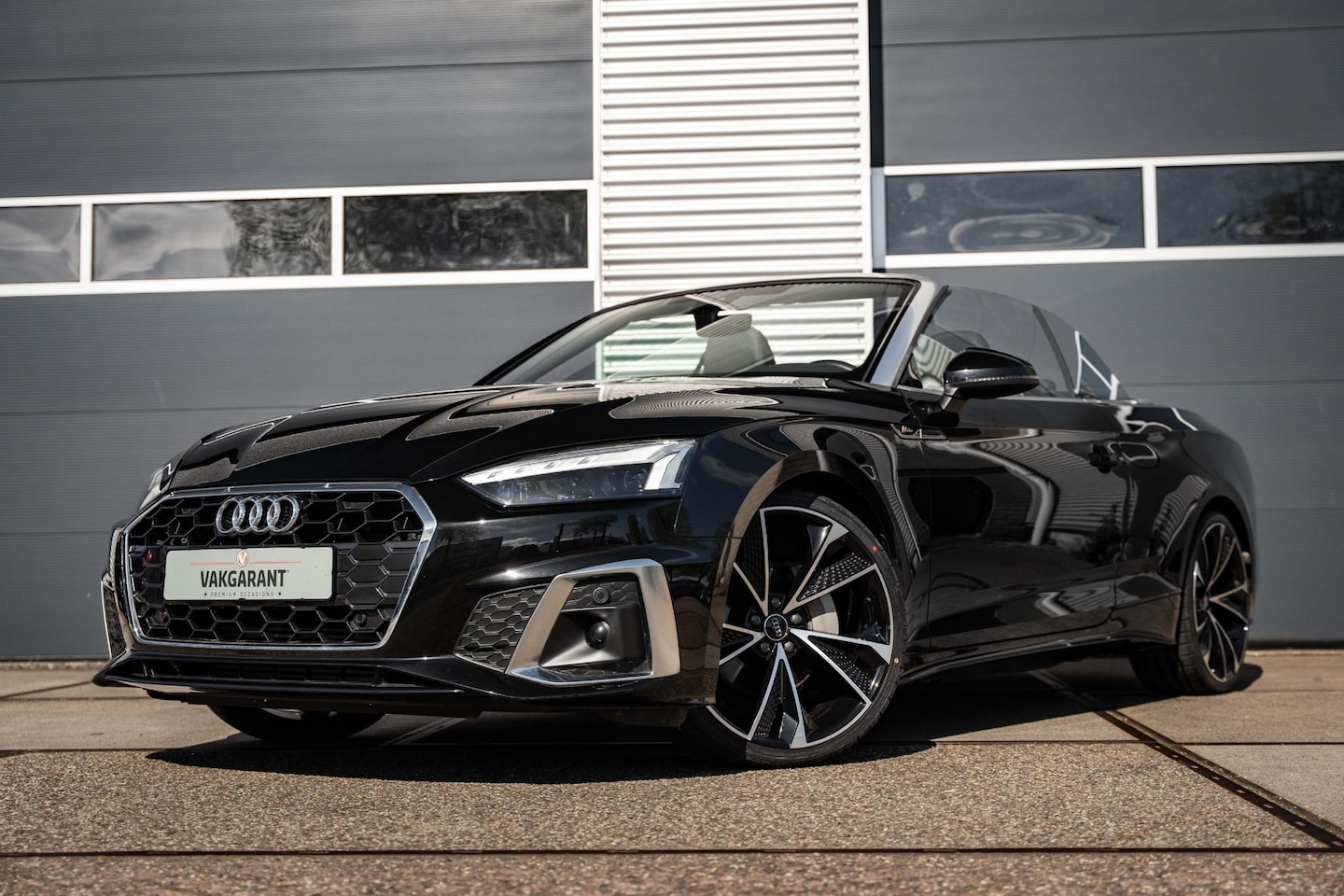 Audi A5 Cabriolet - 40 TFSI S edition |ACC | Nekverwarming |Camera | Leder interieur - AutoWereld.nl