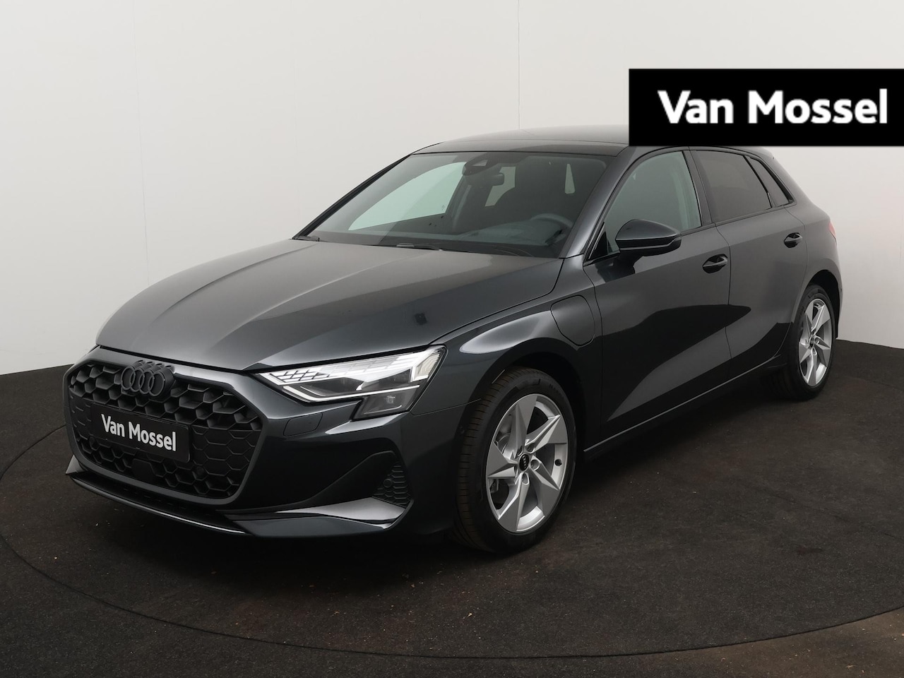 Audi A3 Sportback - 40 TFSI e Advanced edition | LED koplampen | Automaat | Glazen panoramadak | Achteruitrijc - AutoWereld.nl