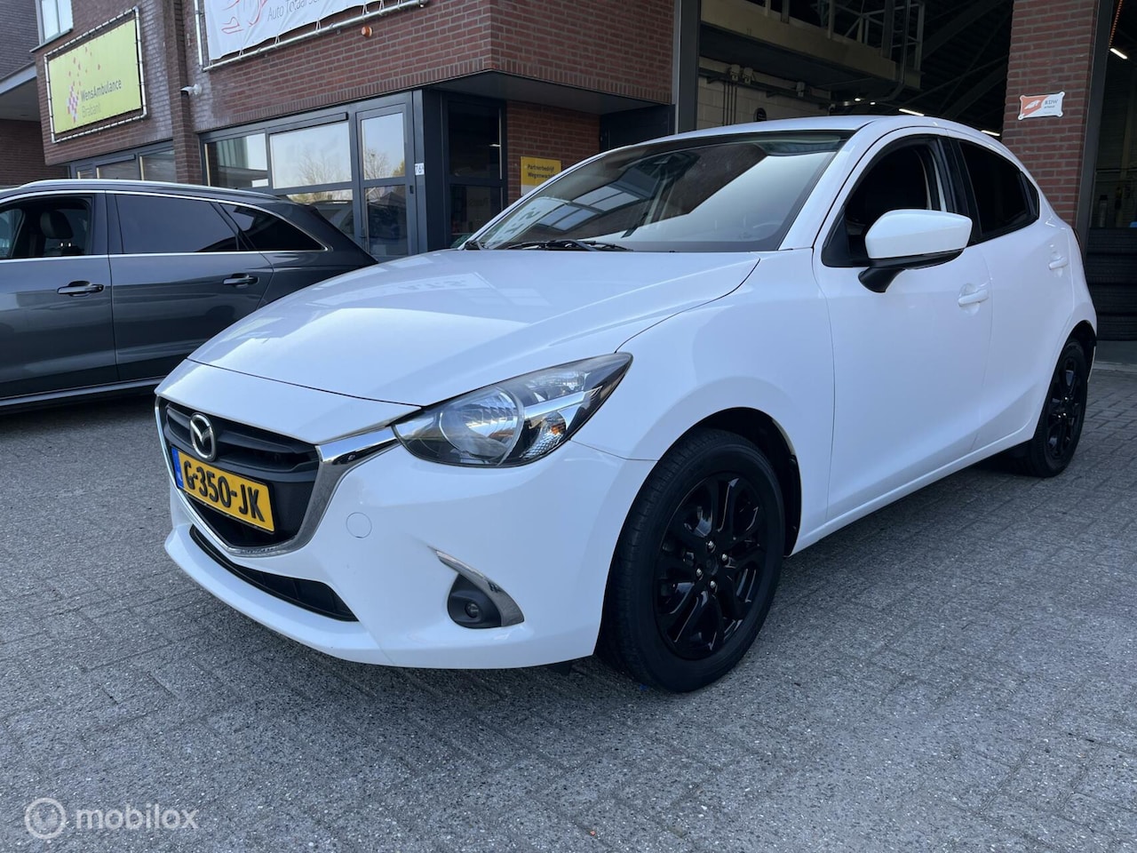 Mazda 2 - 1.5 Skyactiv-G Sport Selected NAVI*CAMERA*AIRCO* - AutoWereld.nl