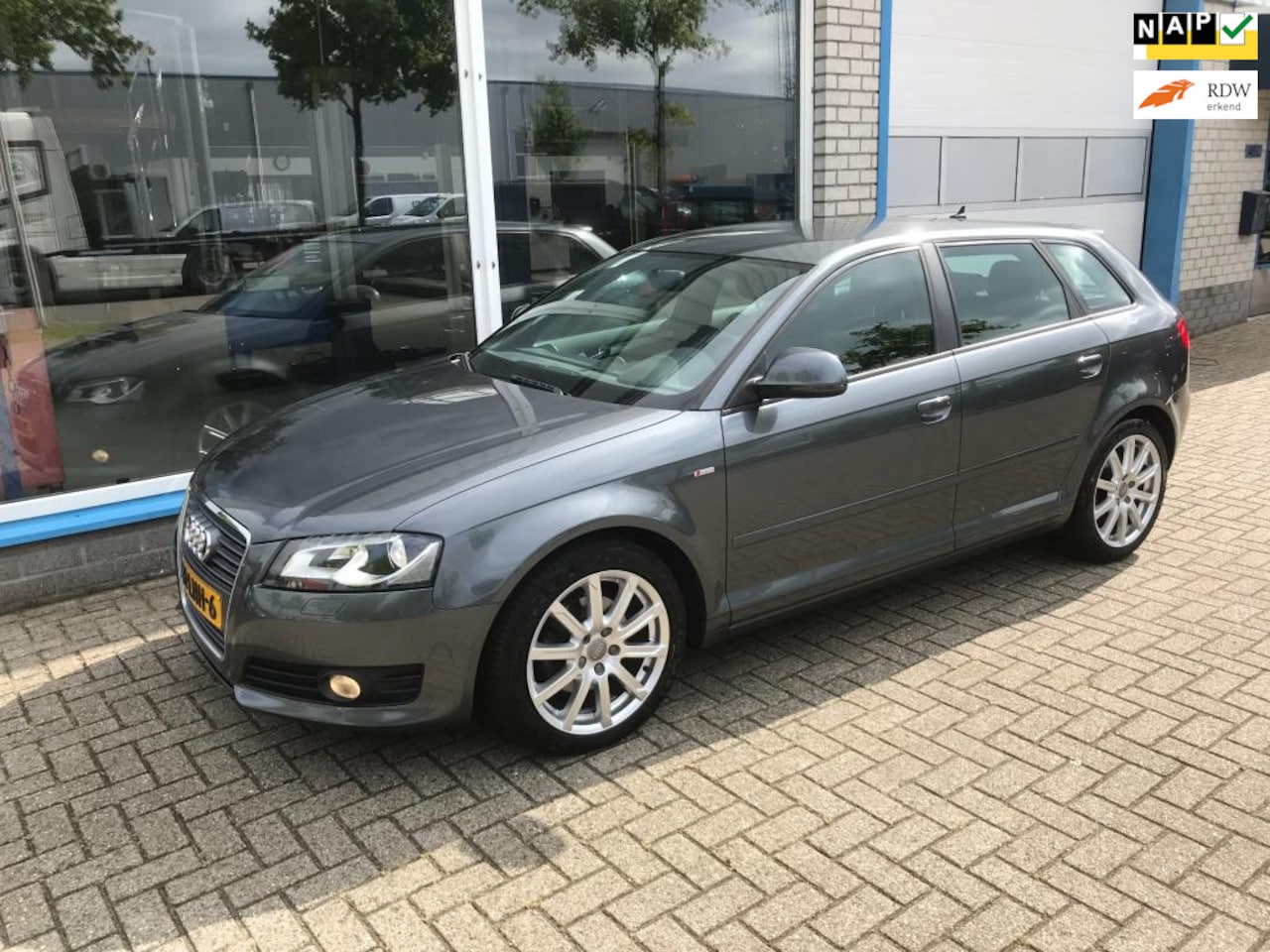 Audi A3 Sportback - 1.4 TFSI S-edition 1.4 TFSI S-edition - AutoWereld.nl