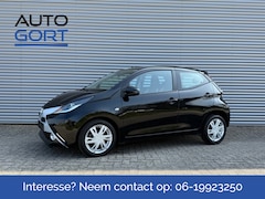 Toyota Aygo - 1.0 VVT-i x-play | 5 Deurs | Airco | Alu velgen | Camera |