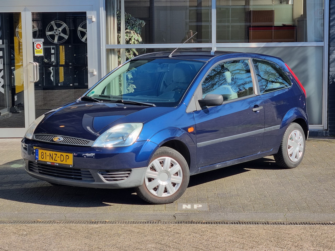 Ford Fiesta - 1.25-16V Celebration 1.25-16V Celebration NIEUWE APK - AutoWereld.nl
