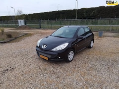 Peugeot 206 - 1.4 Urban Move Zeer lux, s AIRCO Elektrise pakket