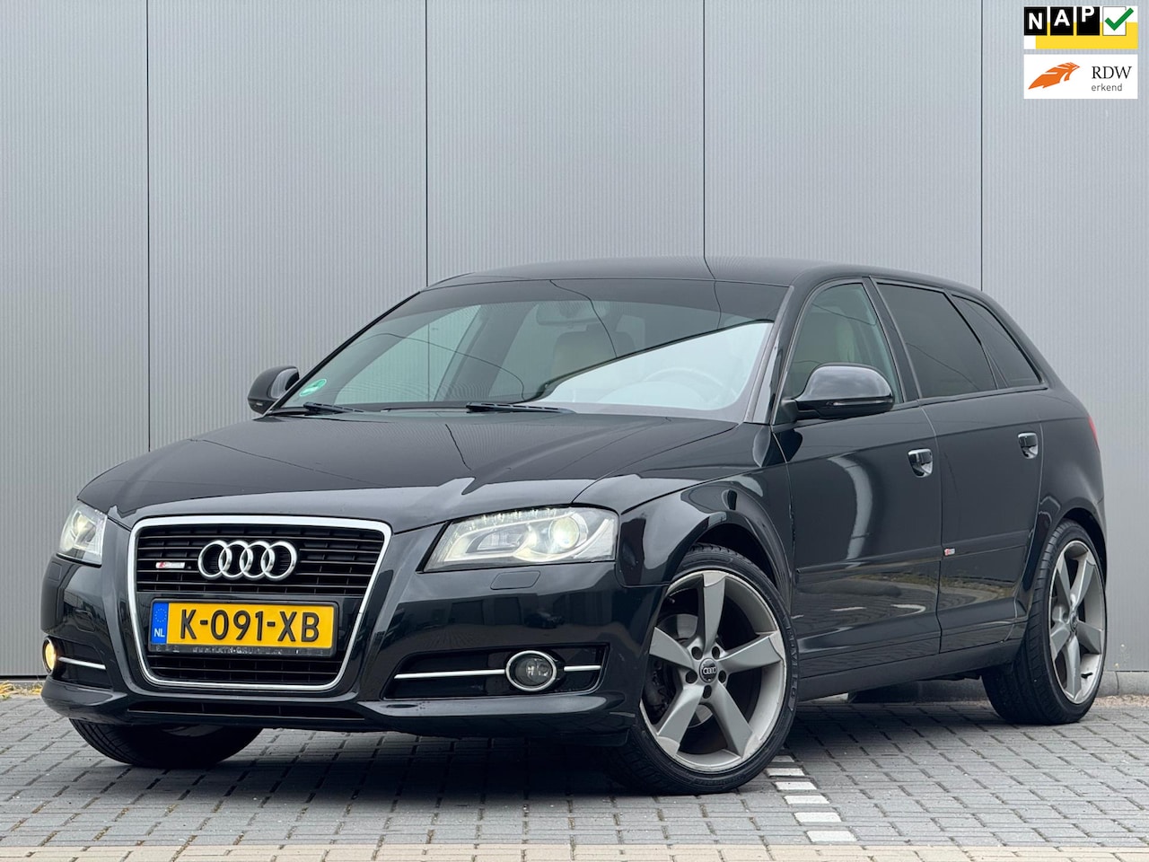 Audi A3 Sportback - 1.4 TFSI Ambition Pro Line Business | Navigatie | Leder | 18 inch | Xenon | Parkeersensore - AutoWereld.nl