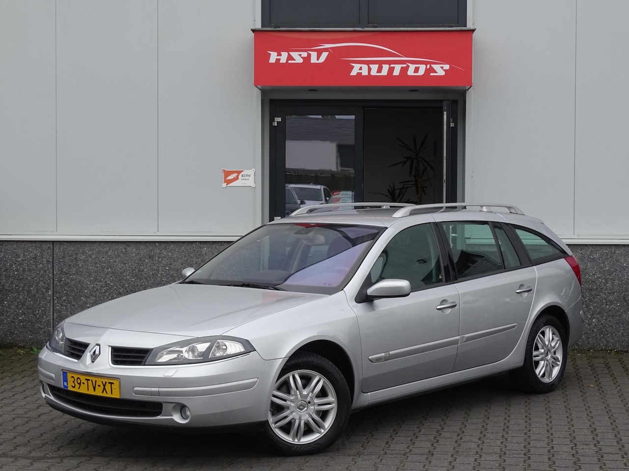 Renault Laguna Grand Tour - 3.0 V6 Initiale automaat LEER org NL - AutoWereld.nl