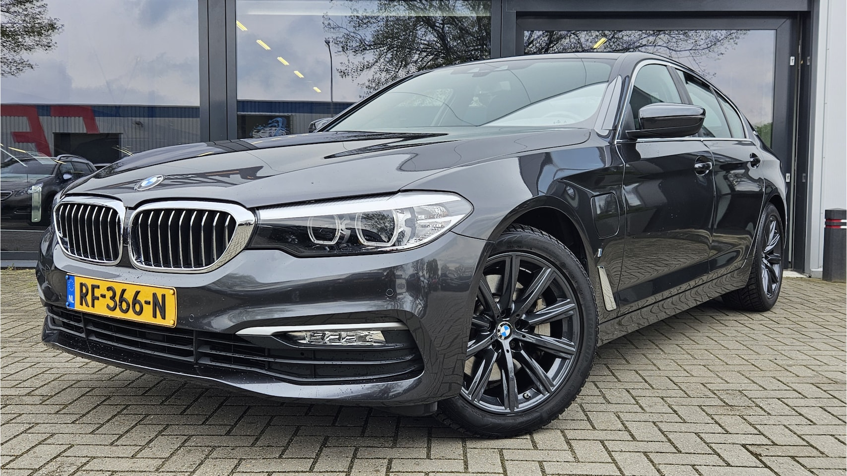 BMW 5-serie - 530e iPerformance Executive 530e iPerformance Executive - AutoWereld.nl