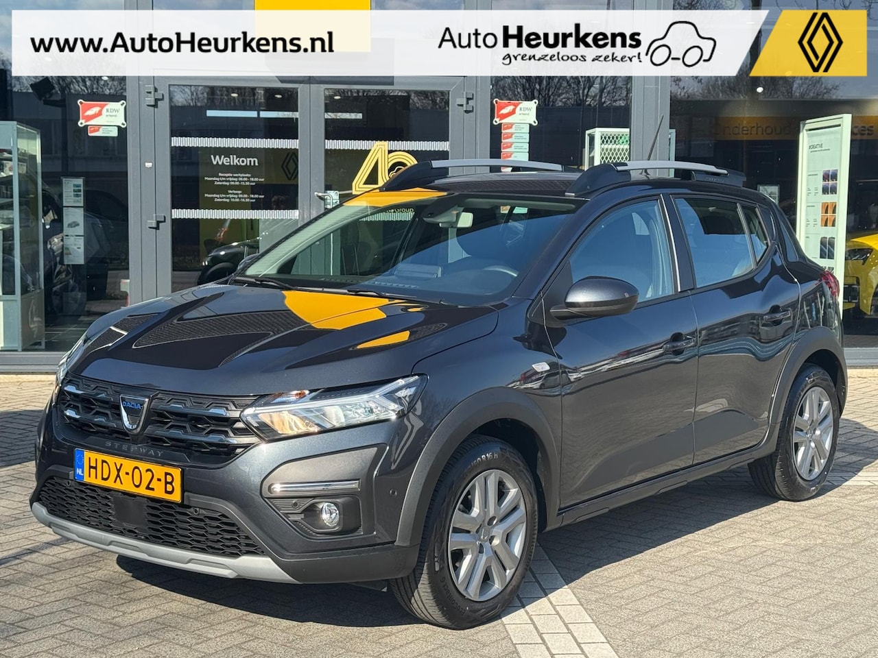 Dacia Sandero Stepway - TCe 90 Comfort | Dealeronderhouden | Achteruitrijcamera | - AutoWereld.nl
