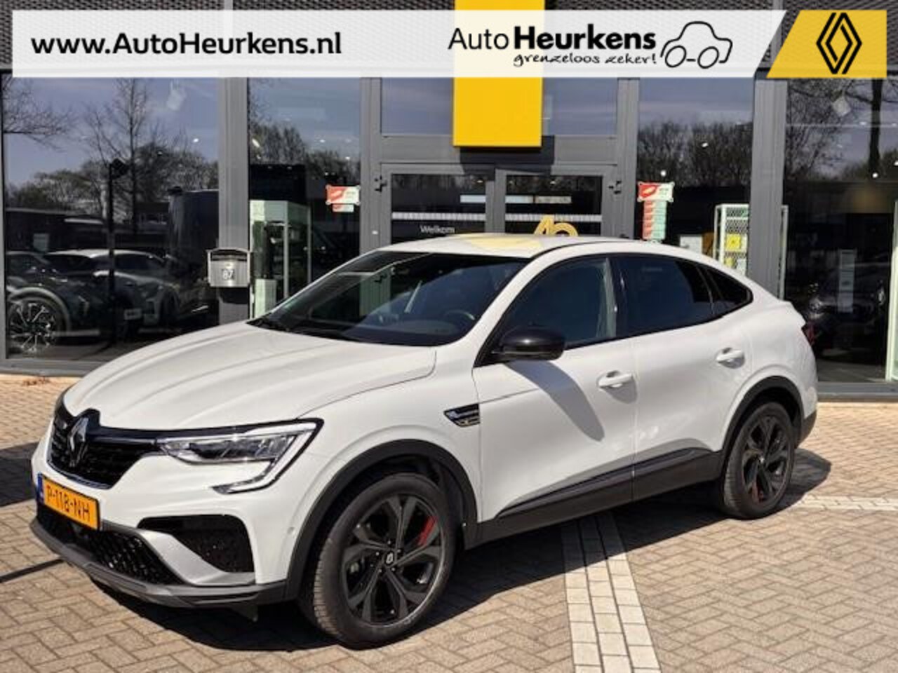Renault Arkana - 1.6 E-Tech Hybrid 145 R.S. Line | NL-Auto | Dealer onderhouden | Adaptieve cruise control - AutoWereld.nl
