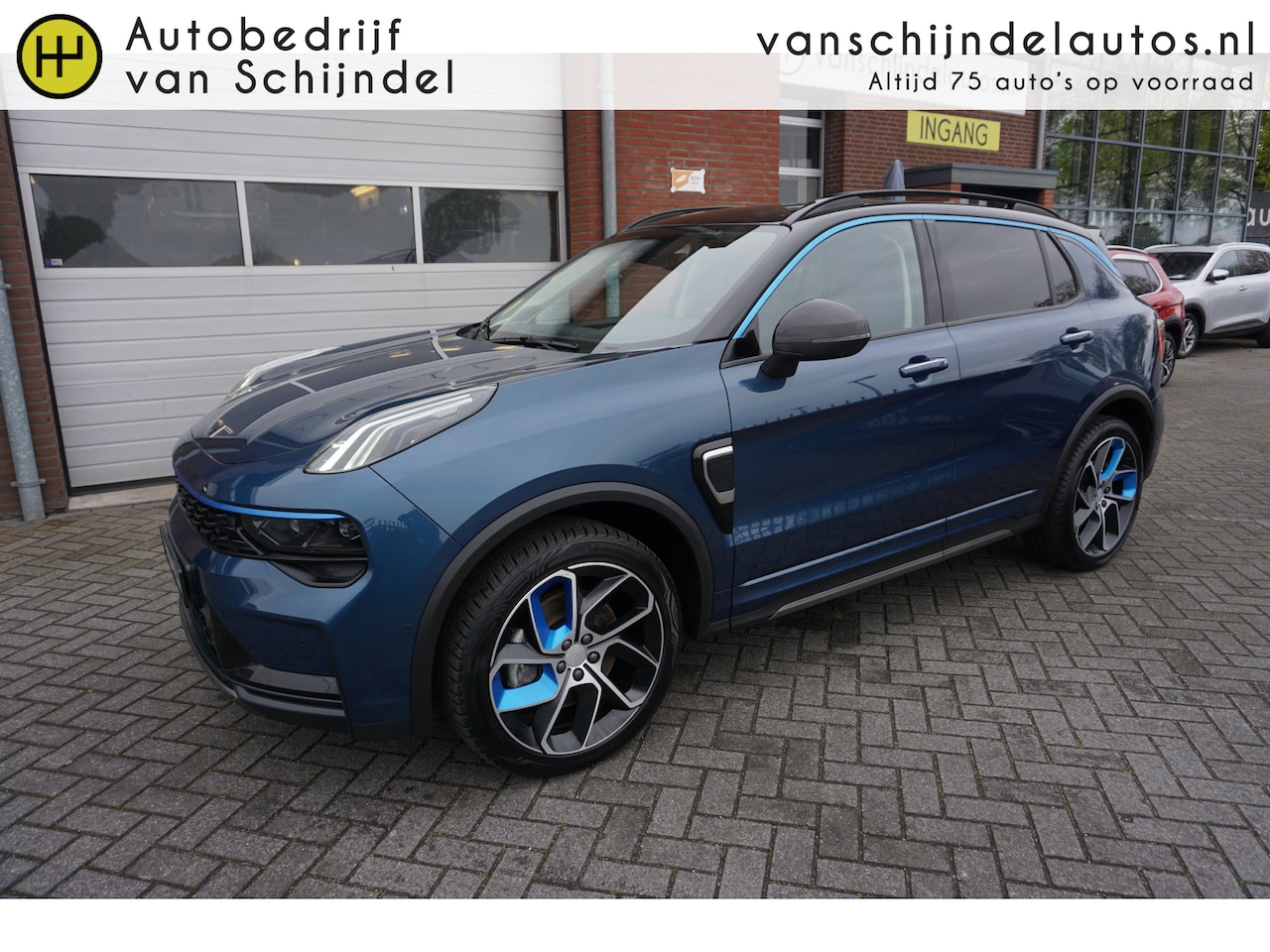 Lynk & Co 01 - 1.5 261PK! DEC 2022 20X OP VOORRAAD DEALER ONDERHOUDEN 4X ALL SEASON BANDEN 360CAMERA 6,6K - AutoWereld.nl