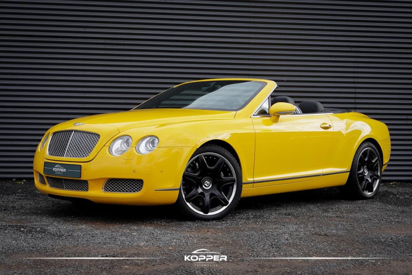 Bentley Continental GTC - 6.0 W12 / Volledige Historie / Uniek - AutoWereld.nl