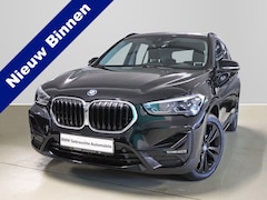 BMW X1 - xDrive25e Executive Sport Line Navi Plus LED Head-Up Display Stoelverwarming Achteruitrijc