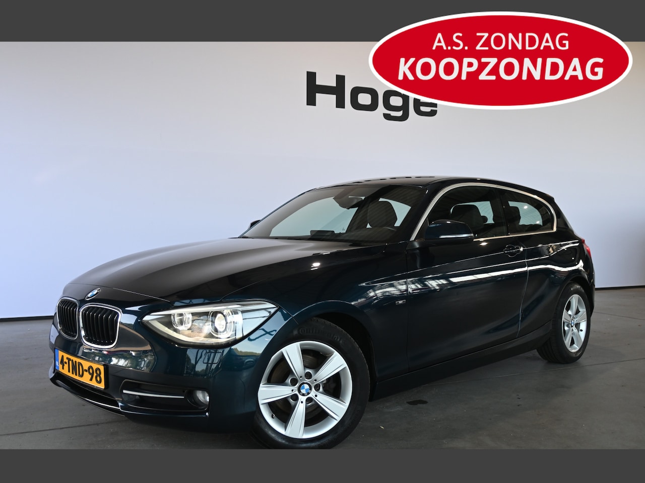 BMW 1-serie - 116i High Executive Sportline Airco ECC Cruise control Navigatie Xenon Licht metaal Org NL - AutoWereld.nl