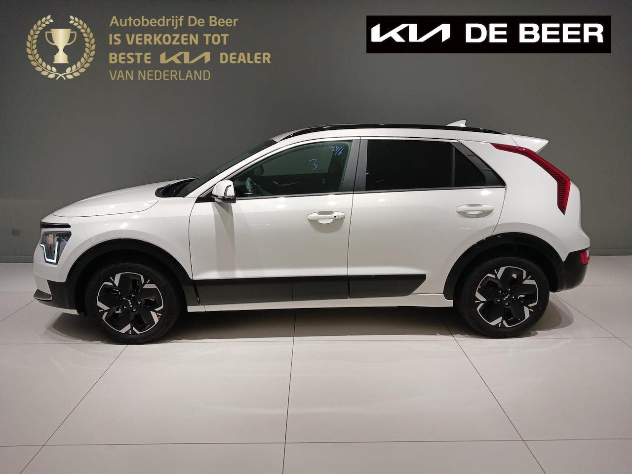 Kia e-Niro - 64,8 kWh 204pk Aut Light Advanced Navi/ Stoel/ Cruiise/ Clima - AutoWereld.nl