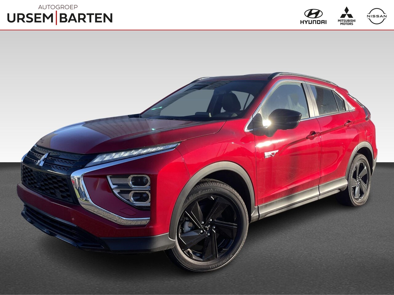 Mitsubishi Eclipse Cross - 2.4 PHEV Black Edition Van € 47.630,- voor € 39.430,- - AutoWereld.nl